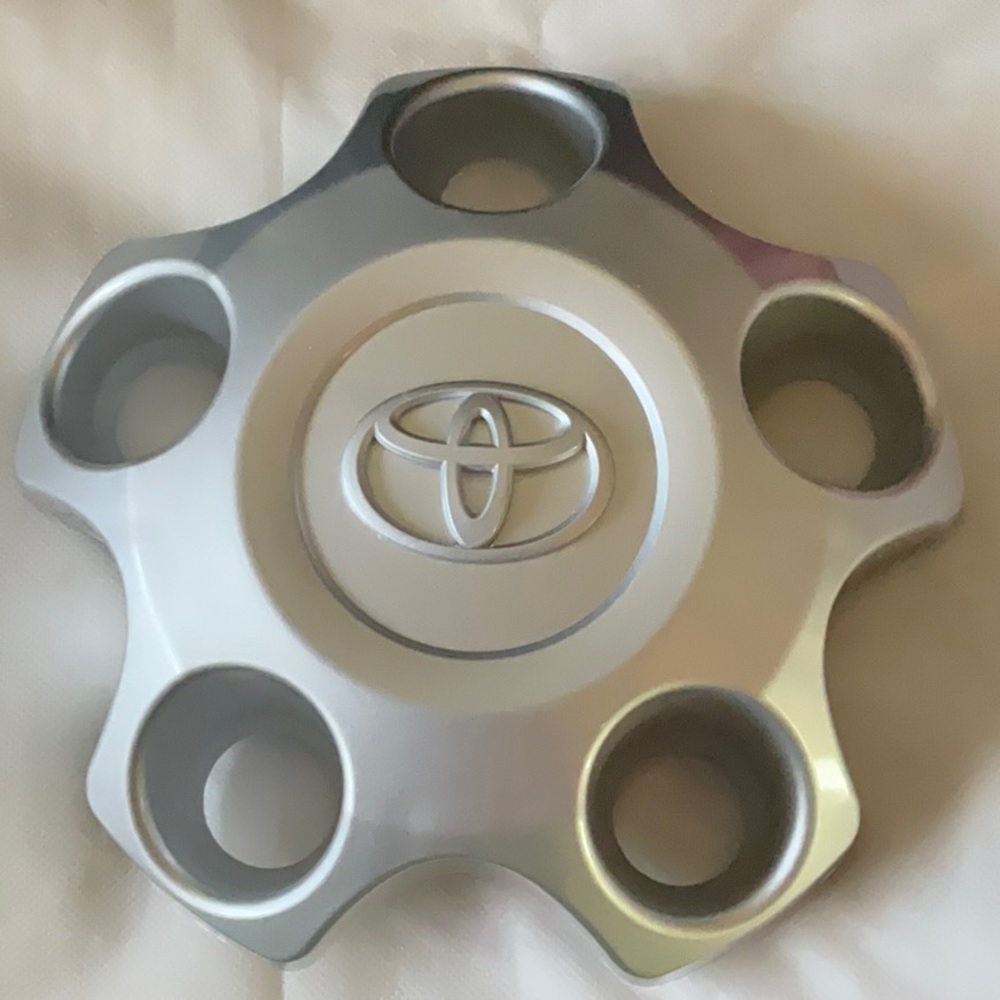 Toyota wheel caps
